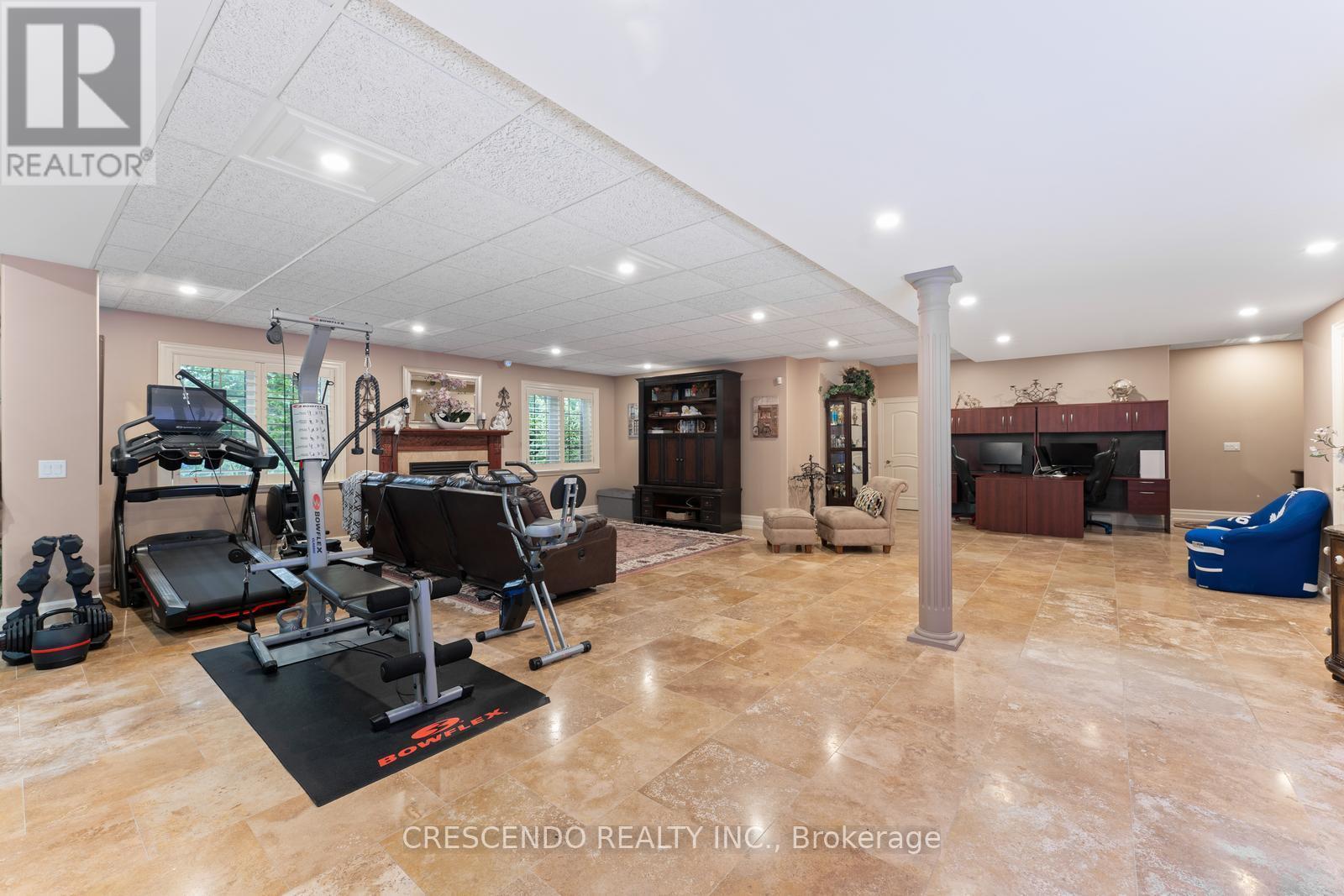 2 Prince Adam Court, King, ON - Indoor Photo Showing Gym Room