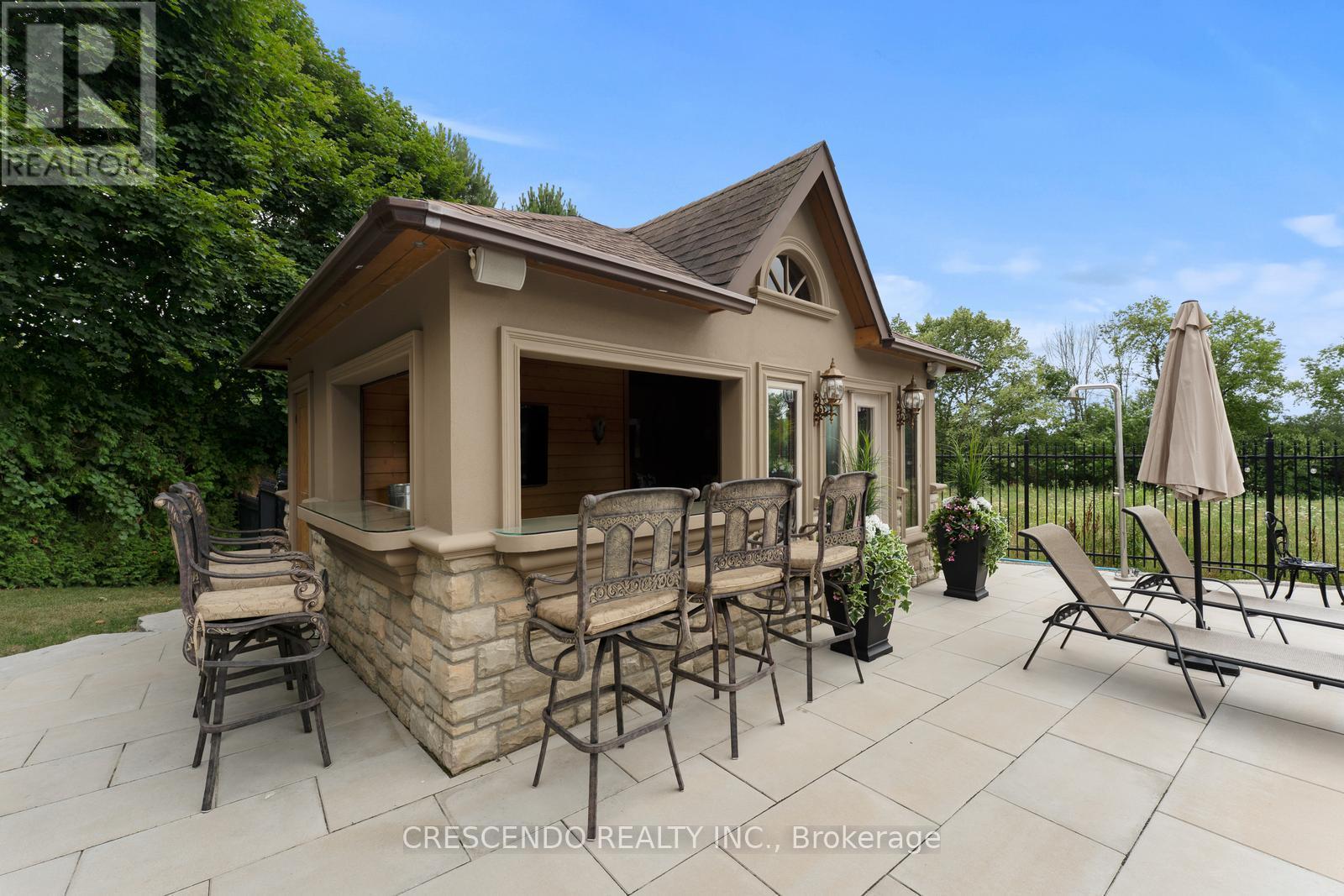 2 Prince Adam Court, King, ON - Outdoor With Deck Patio Veranda