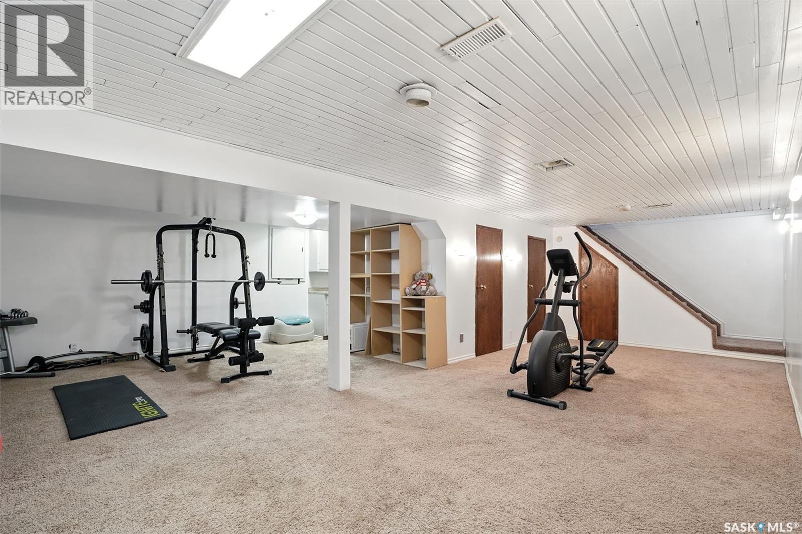 6 Capilano Drive, Saskatoon, SK - Indoor Photo Showing Gym Room