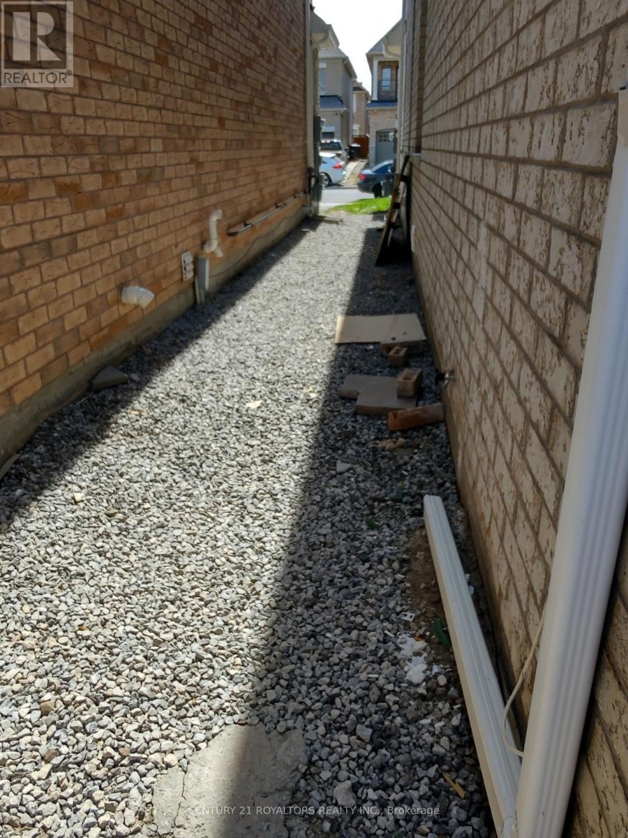 48 Muscovy Drive, Brampton, ON