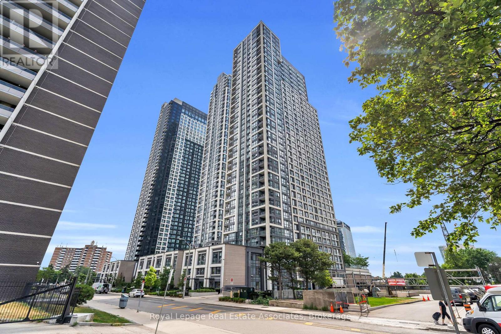 1210 - 7 Mabelle Avenue, Toronto, ON - Outdoor With Facade