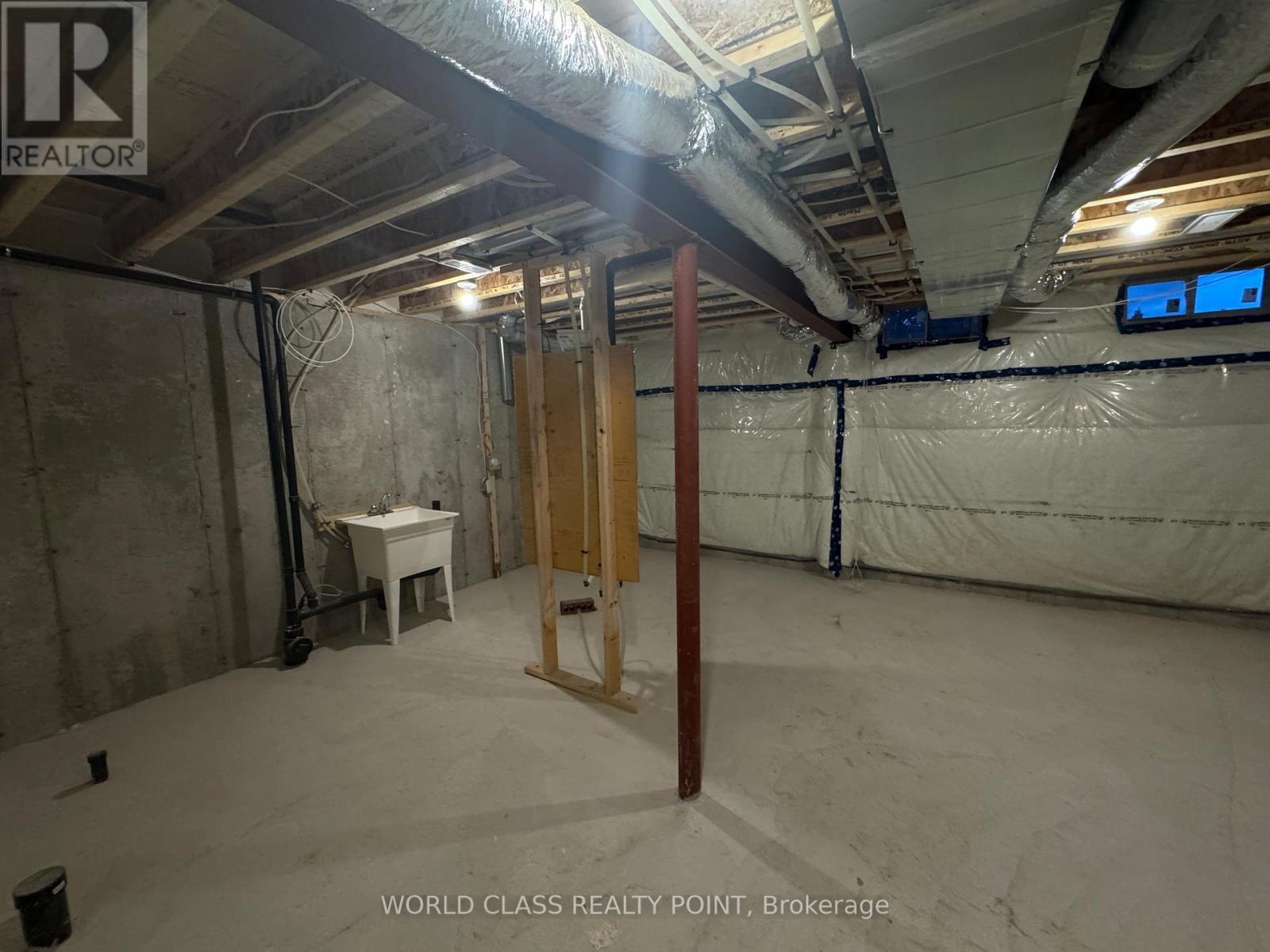 89 Watts Mews, Kawartha Lakes, ON - Indoor Photo Showing Basement
