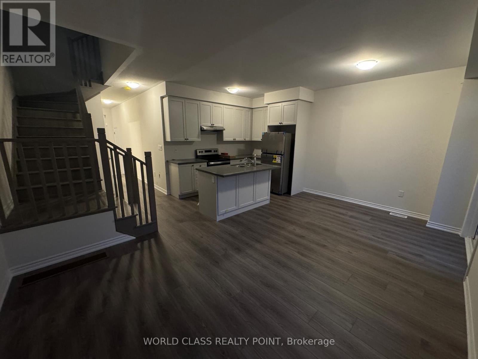 89 Watts Mews, Kawartha Lakes, ON - Indoor Photo Showing Kitchen