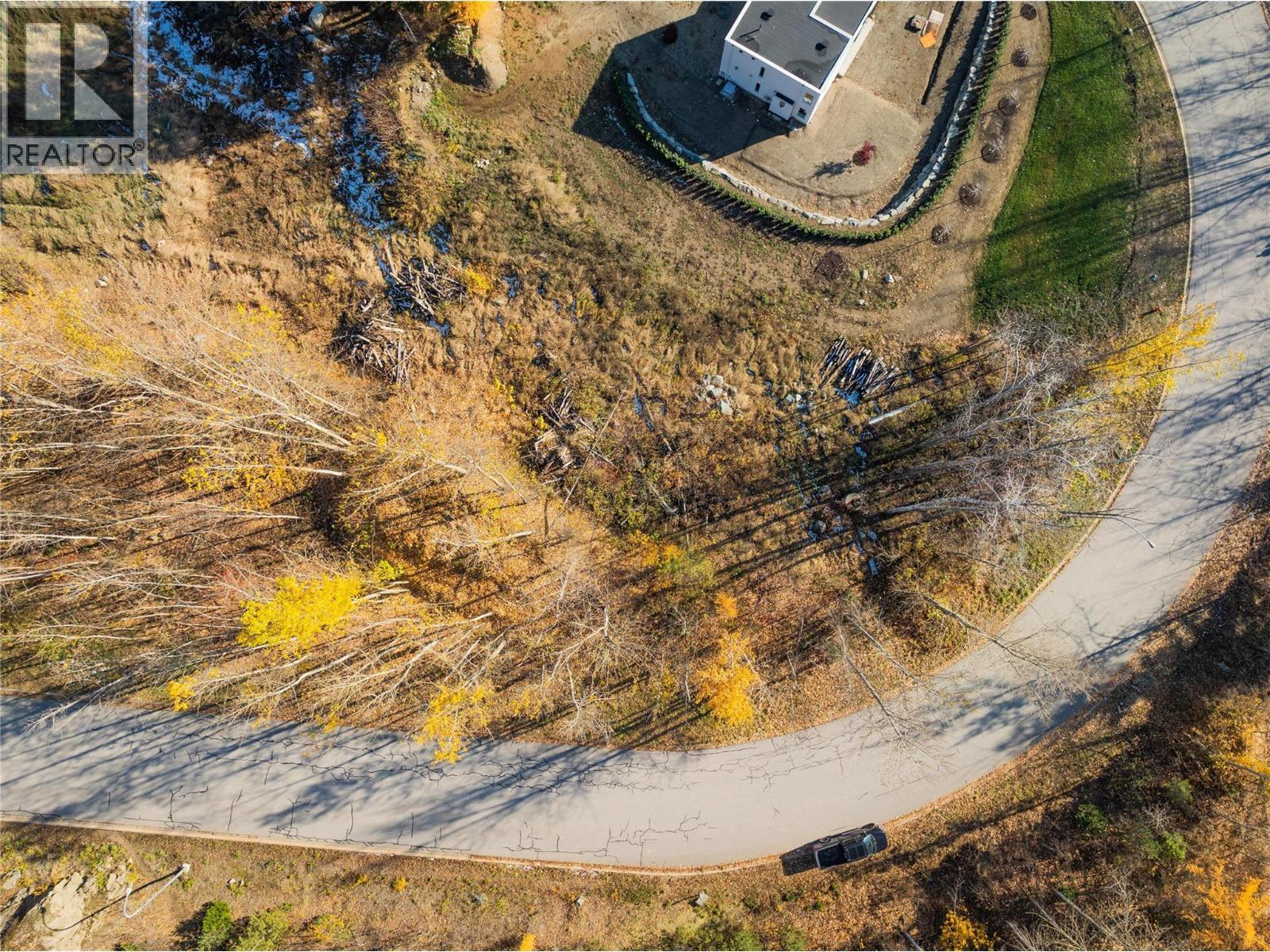 220 Whitman Way, Warfield, BC