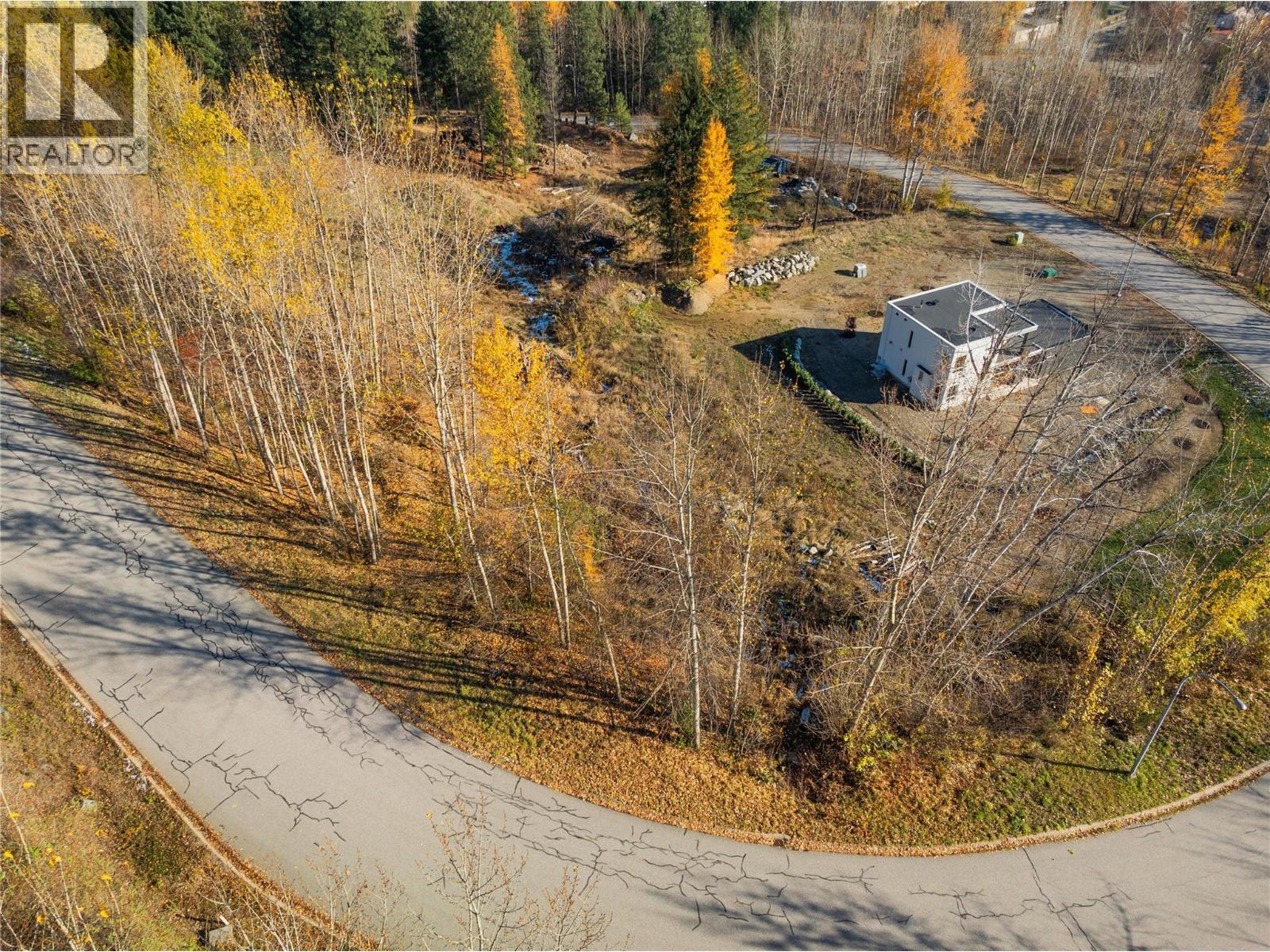 220 Whitman Way, Warfield, BC
