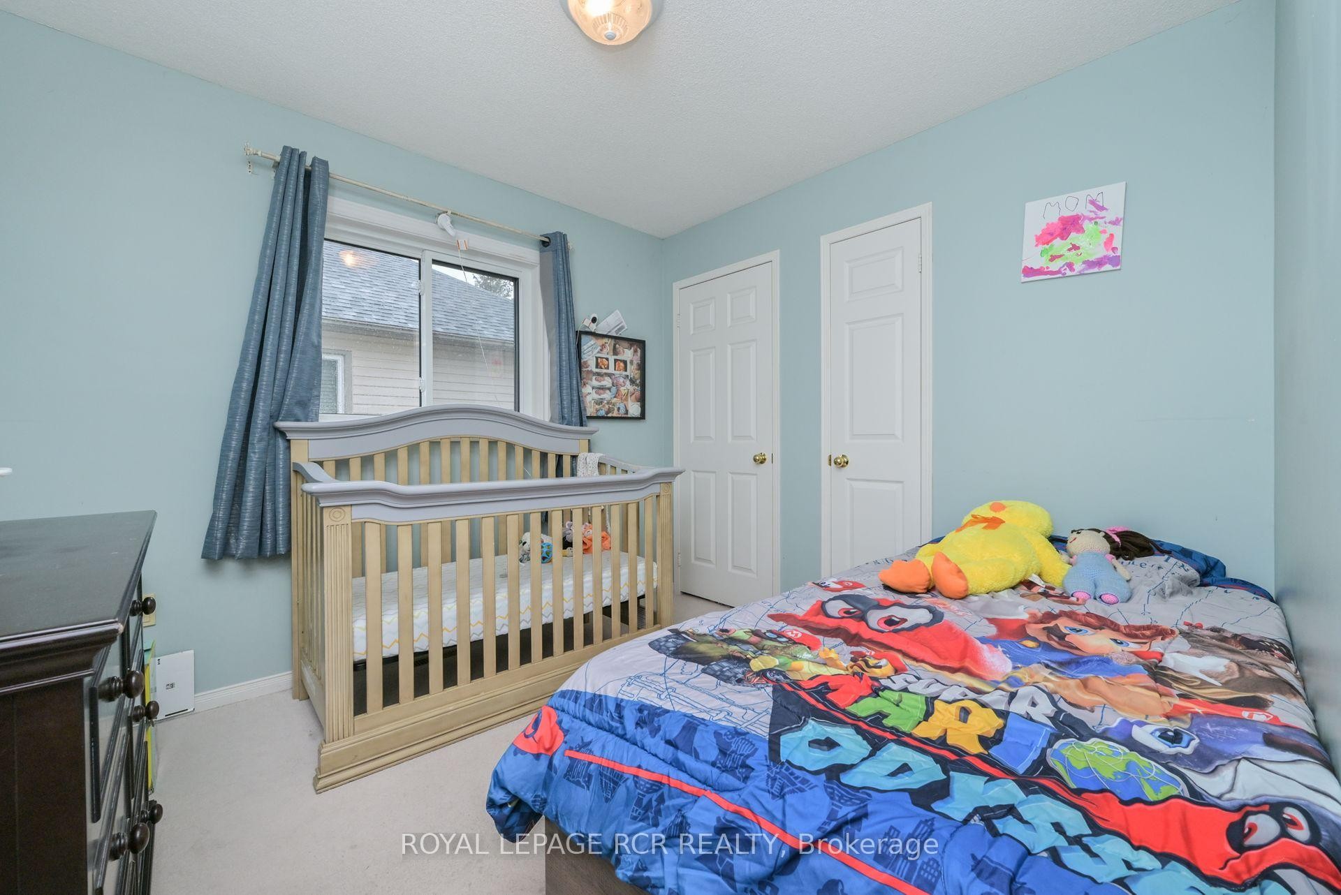 121 Dyer Drive, Wasaga Beach, ON - Indoor Photo Showing Bedroom