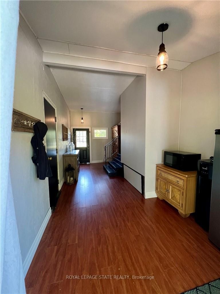 104 Diltz Road, Haldimand, ON - Indoor Photo Showing Other Room