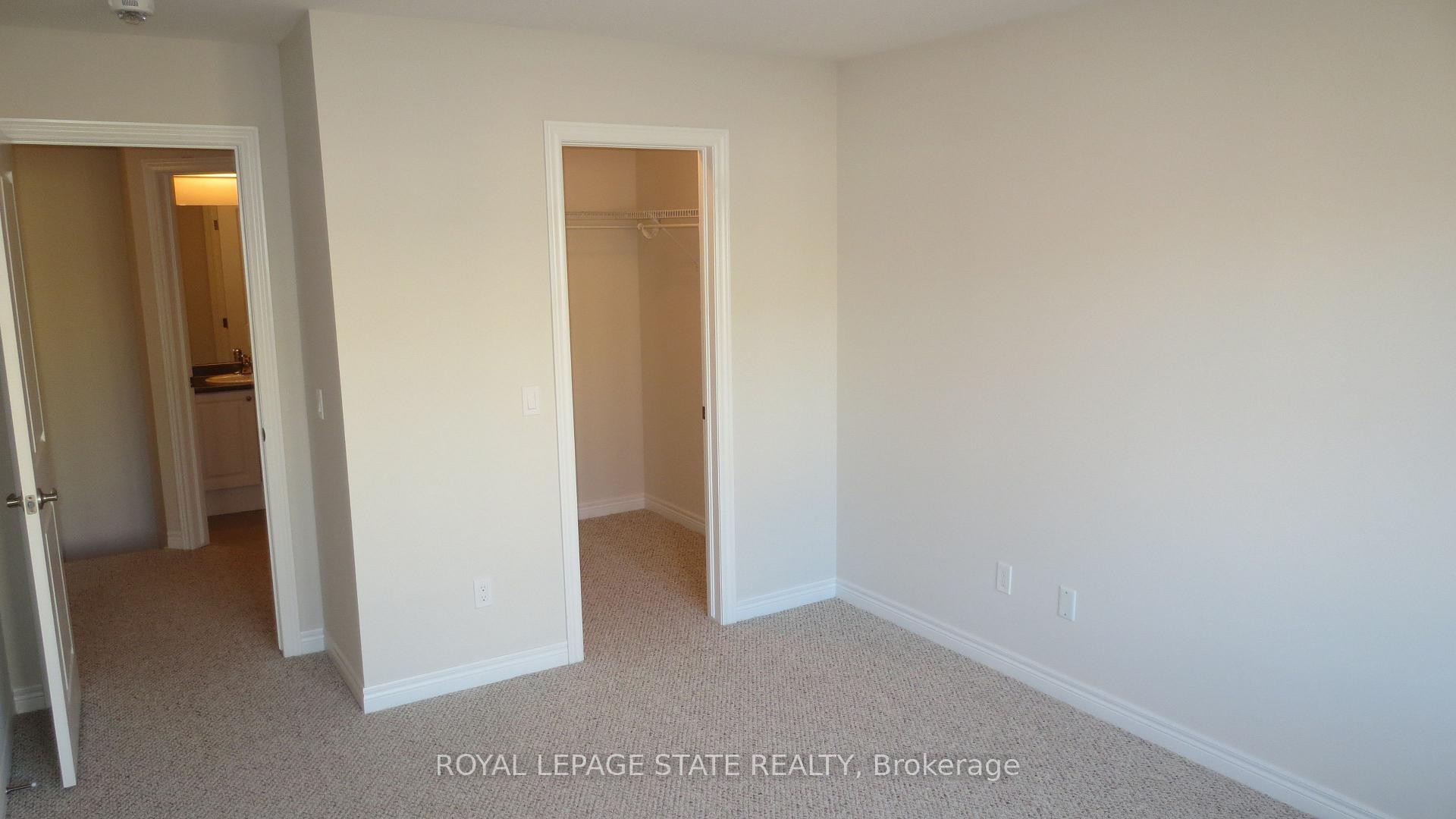 12 Waterview Drive, Hamilton, ON - Indoor Photo Showing Other Room