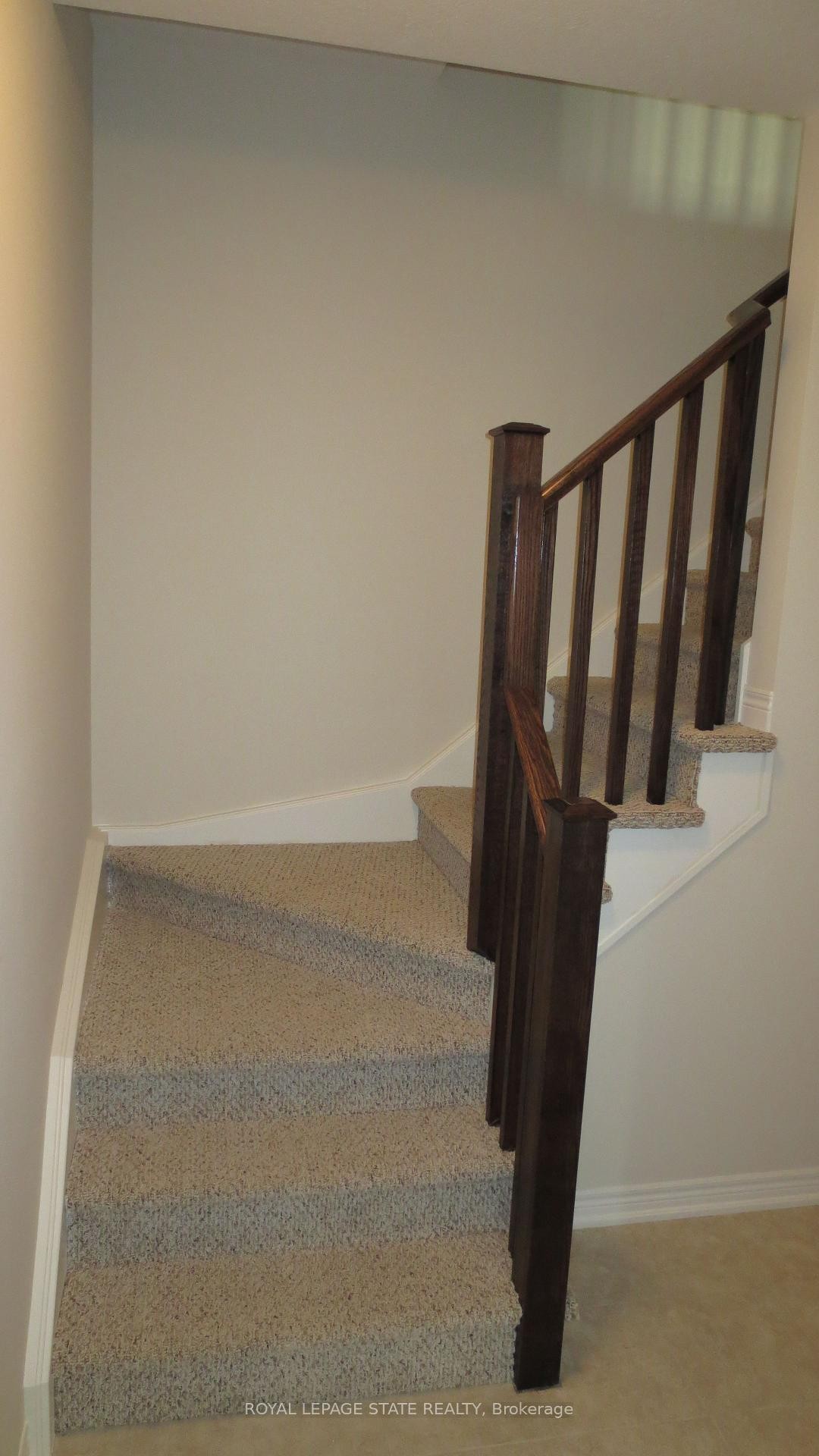 12 Waterview Drive, Hamilton, ON - Indoor Photo Showing Other Room