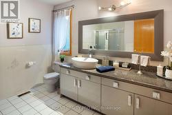 Guest 4 pc bathroom -