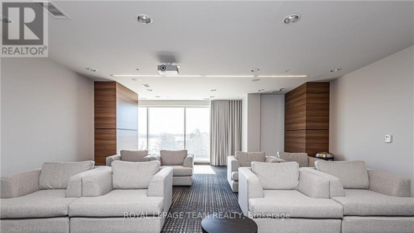 2302 - 805 Carling Avenue, Ottawa, ON - Indoor Photo Showing Living Room