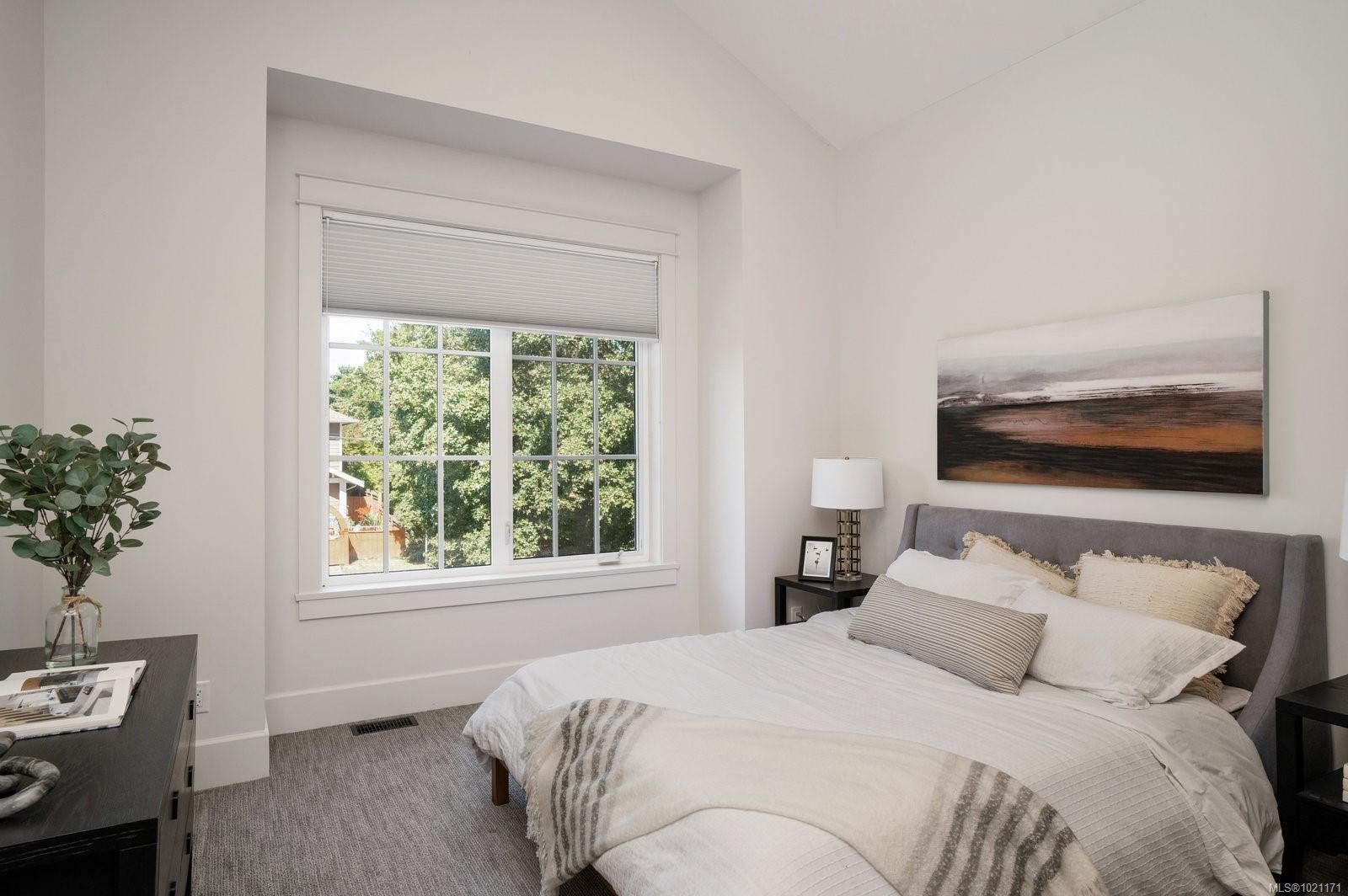 2639 Victor St, Victoria, BC