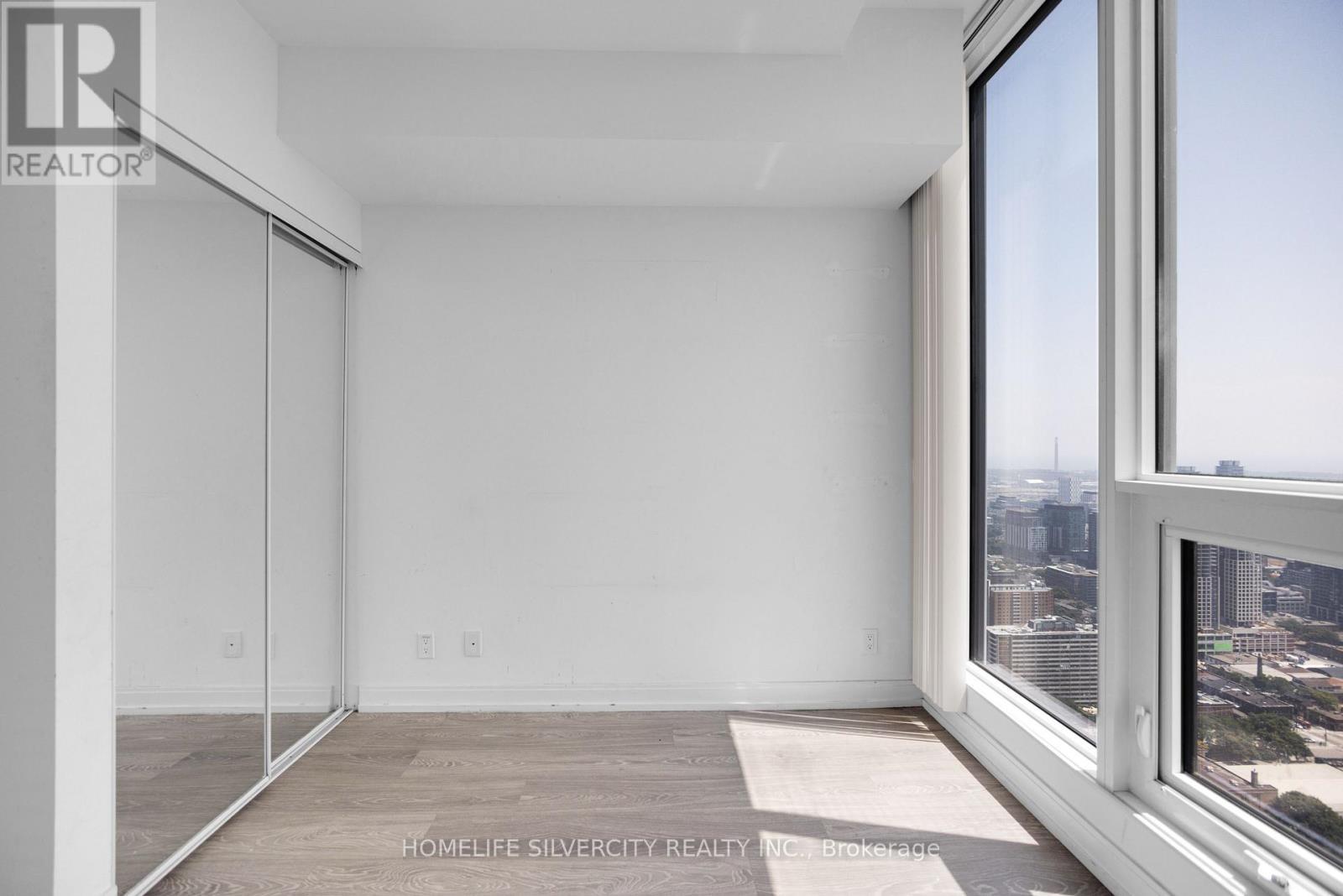 Ph8 - 181 Dundas Street E, Toronto, ON - Indoor Photo Showing Other Room