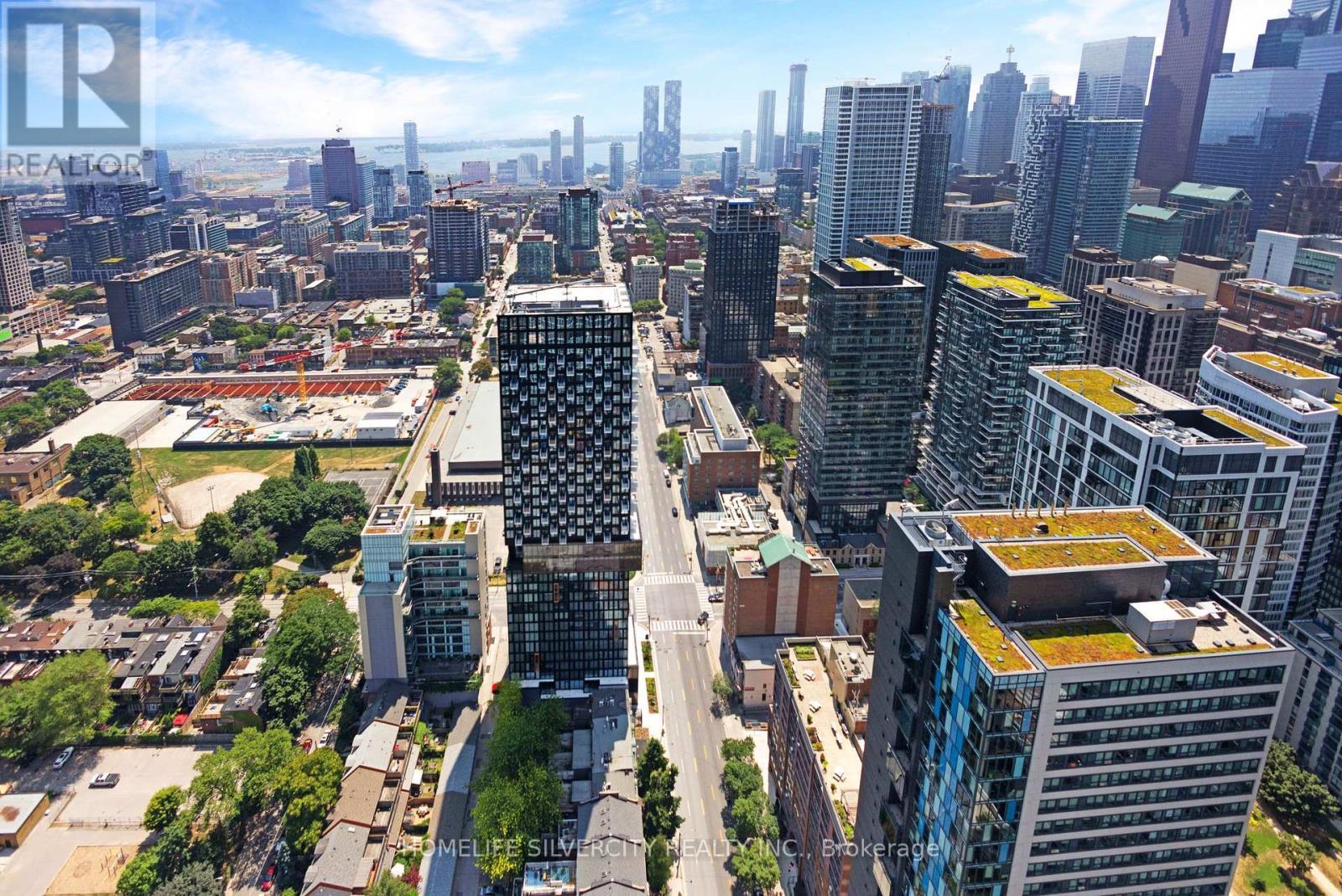 Ph8 - 181 Dundas Street E, Toronto, ON - Outdoor With View