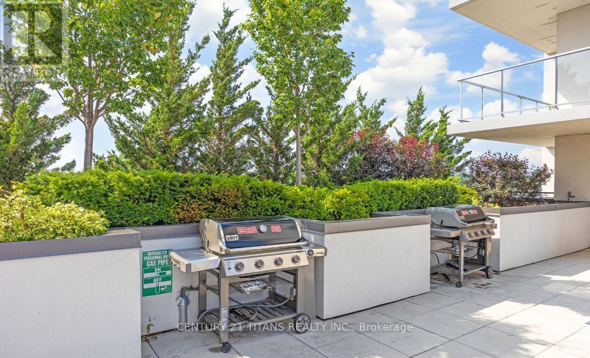 1022 - 22 East Haven Drive, Toronto, ON - Outdoor With Balcony