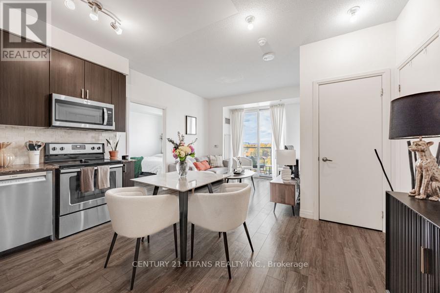 1022 - 22 East Haven Drive, Toronto, ON - Indoor Photo Showing Other Room