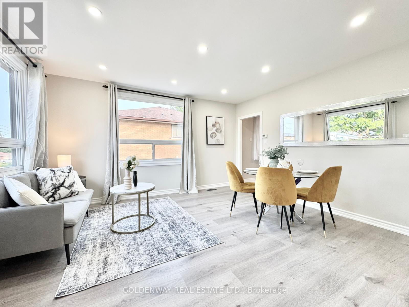 Main - 1286 Cedar Street, Oshawa, ON - Indoor