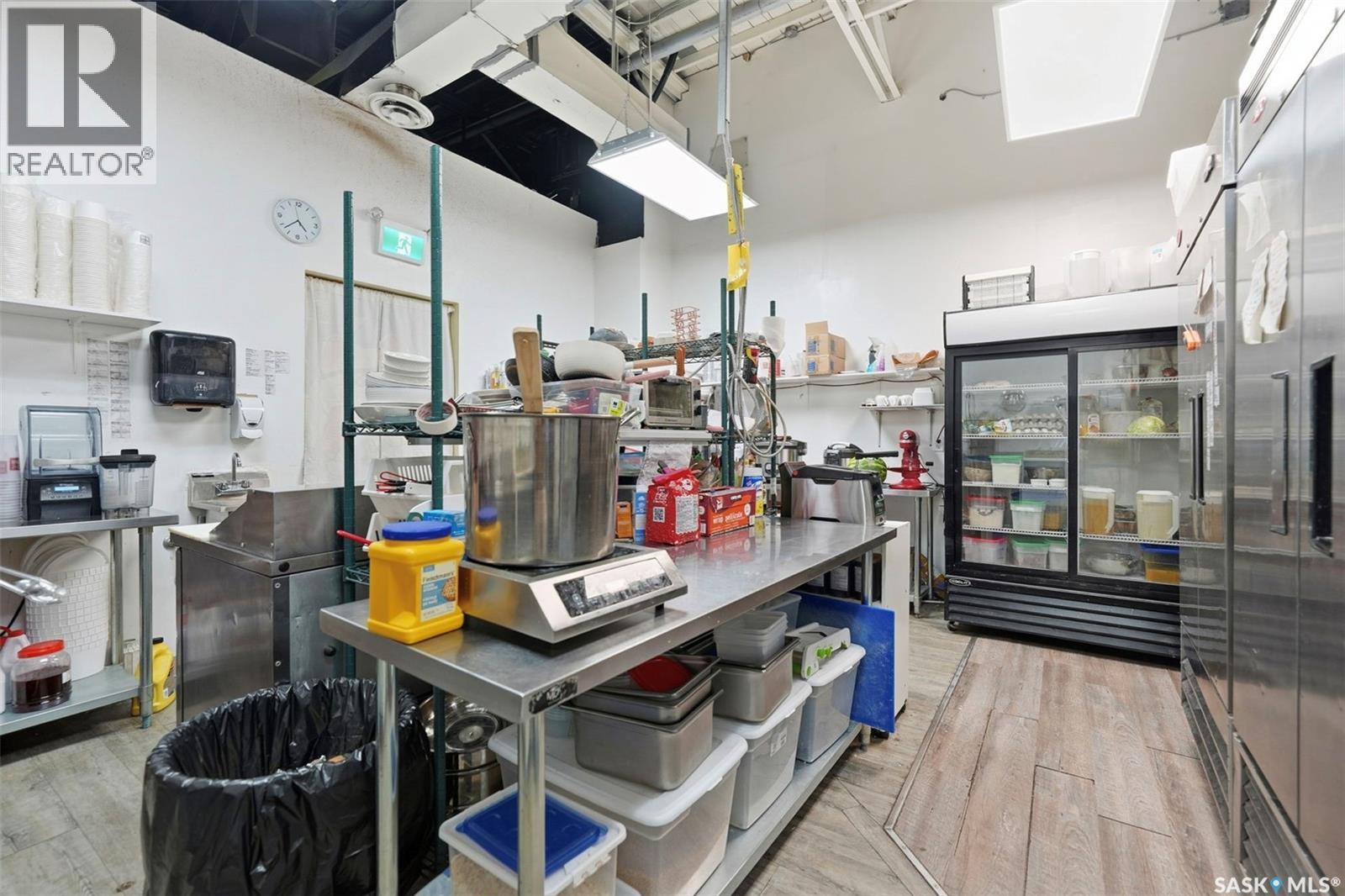 1A 1005 Broadway Avenue, Saskatoon, SK