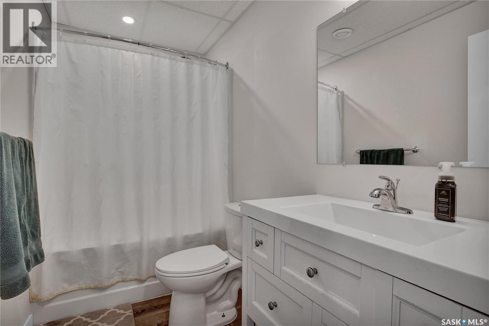 917 Rock Hill Lane, Martensville, SK - Indoor Photo Showing Bathroom