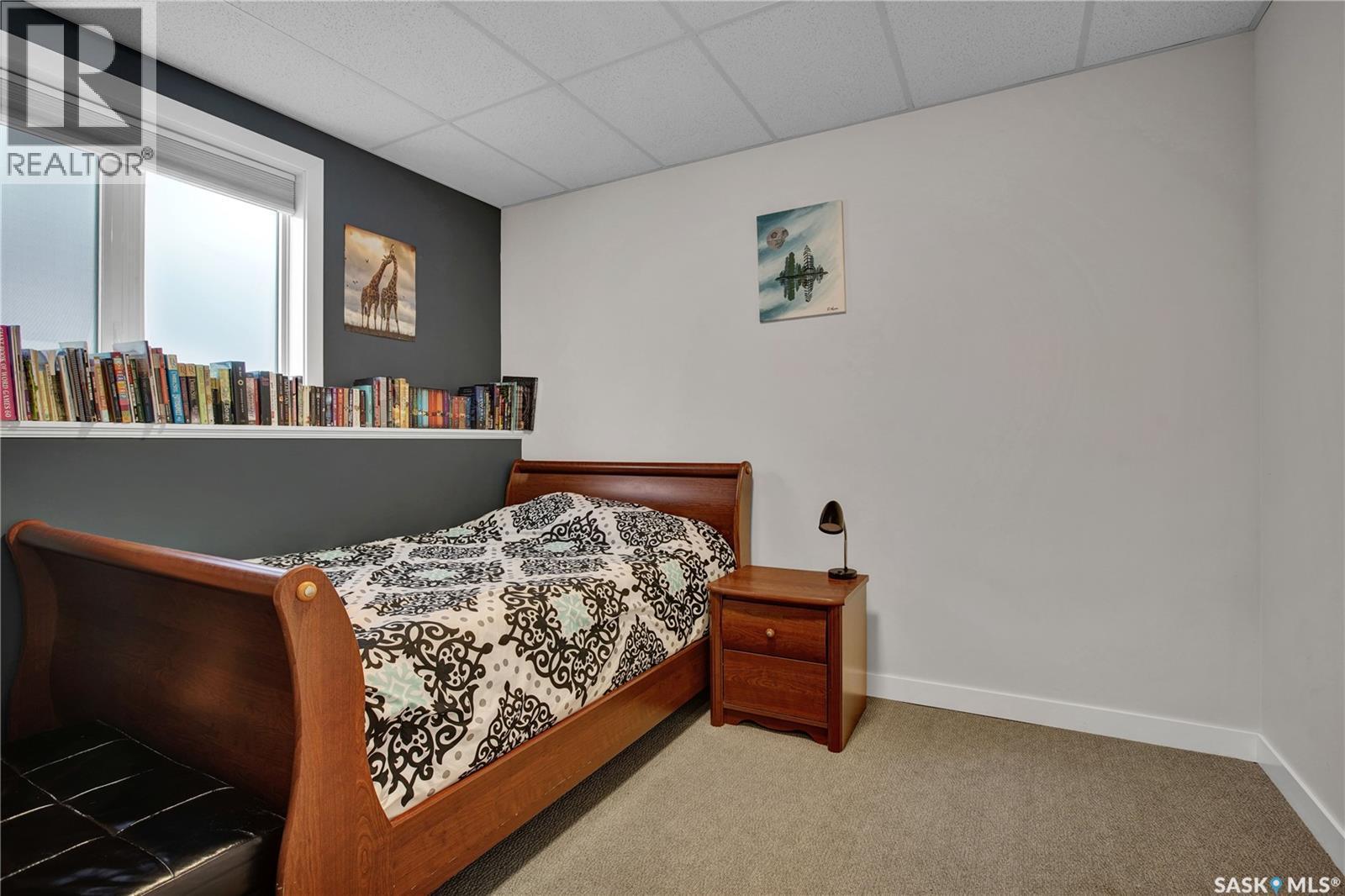 917 Rock Hill Lane, Martensville, SK - Indoor Photo Showing Bedroom