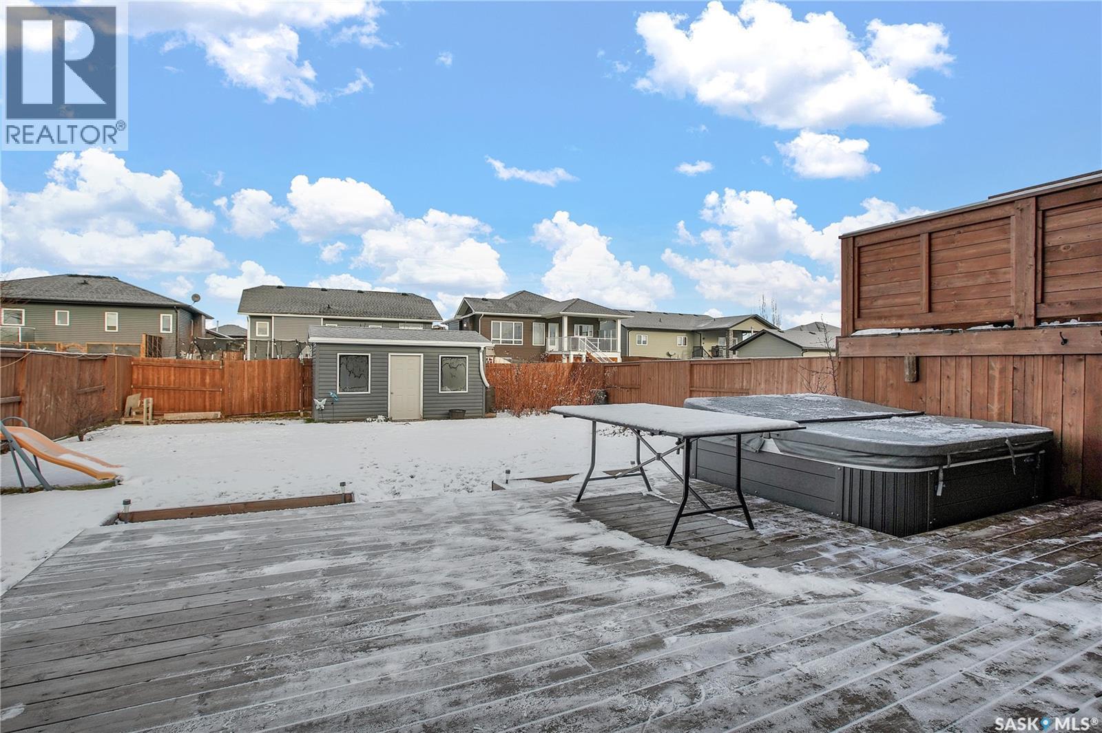 917 Rock Hill Lane, Martensville, SK - Outdoor