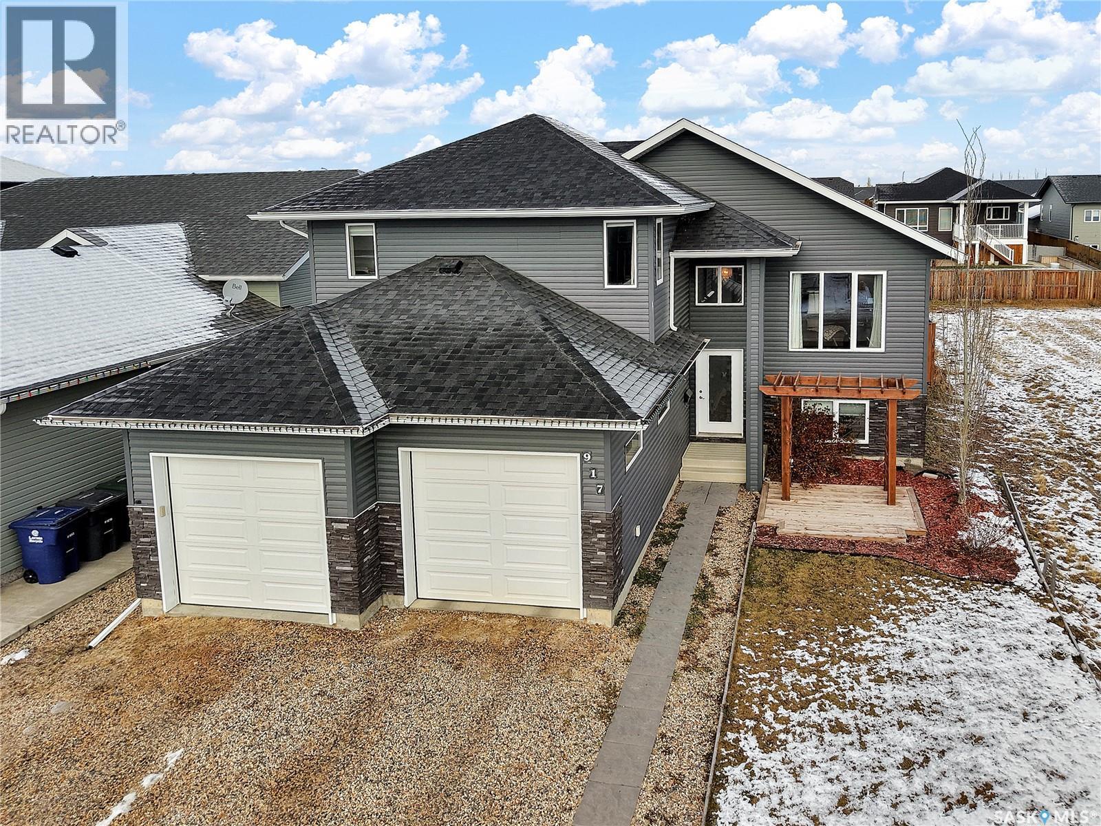 917 Rock Hill Lane, Martensville, SK - Outdoor