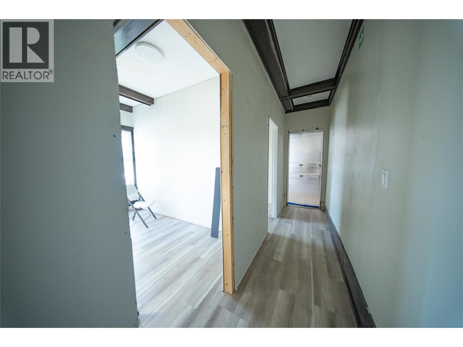 2340 Pandosy Street, Kelowna, BC