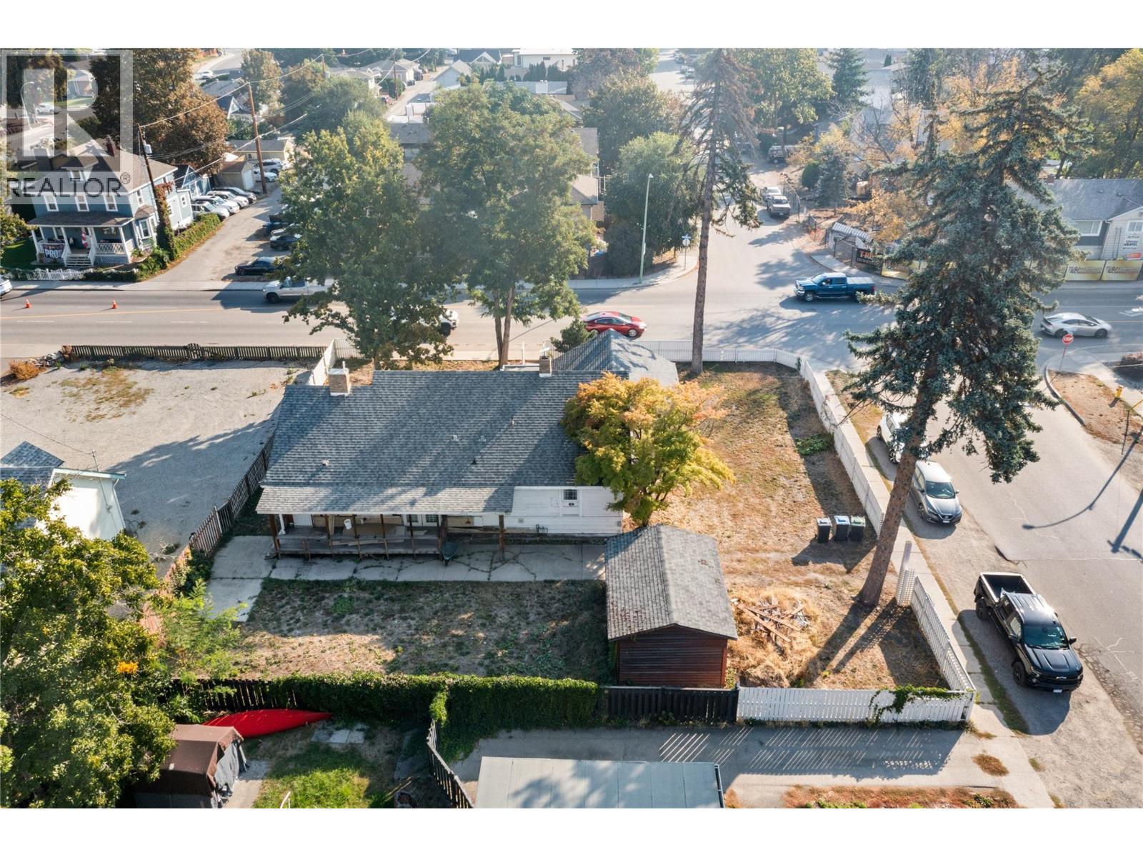 2340 Pandosy Street, Kelowna, BC