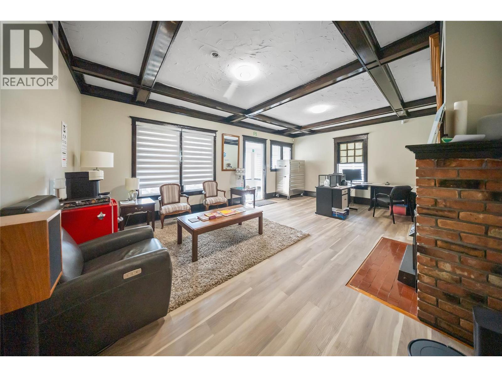 2340 Pandosy Street, Kelowna, BC