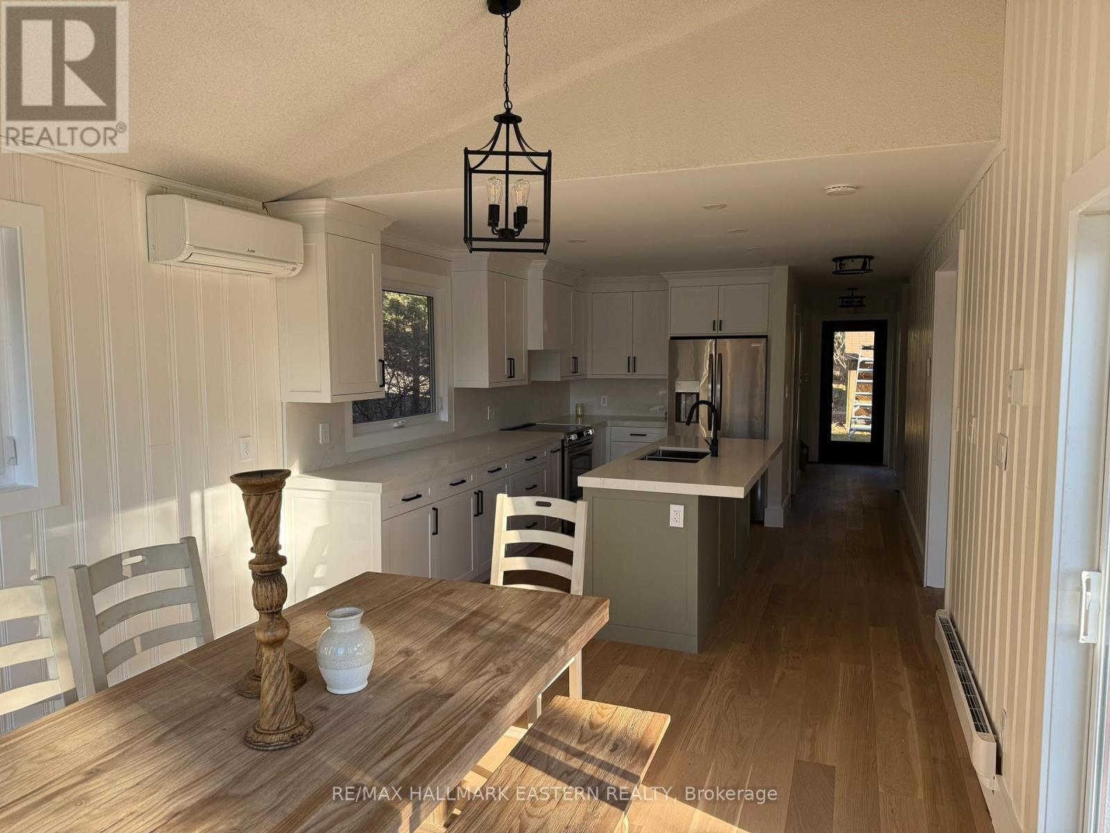 326 Indian Point Road, Kawartha Lakes (Bexley), ON - Indoor