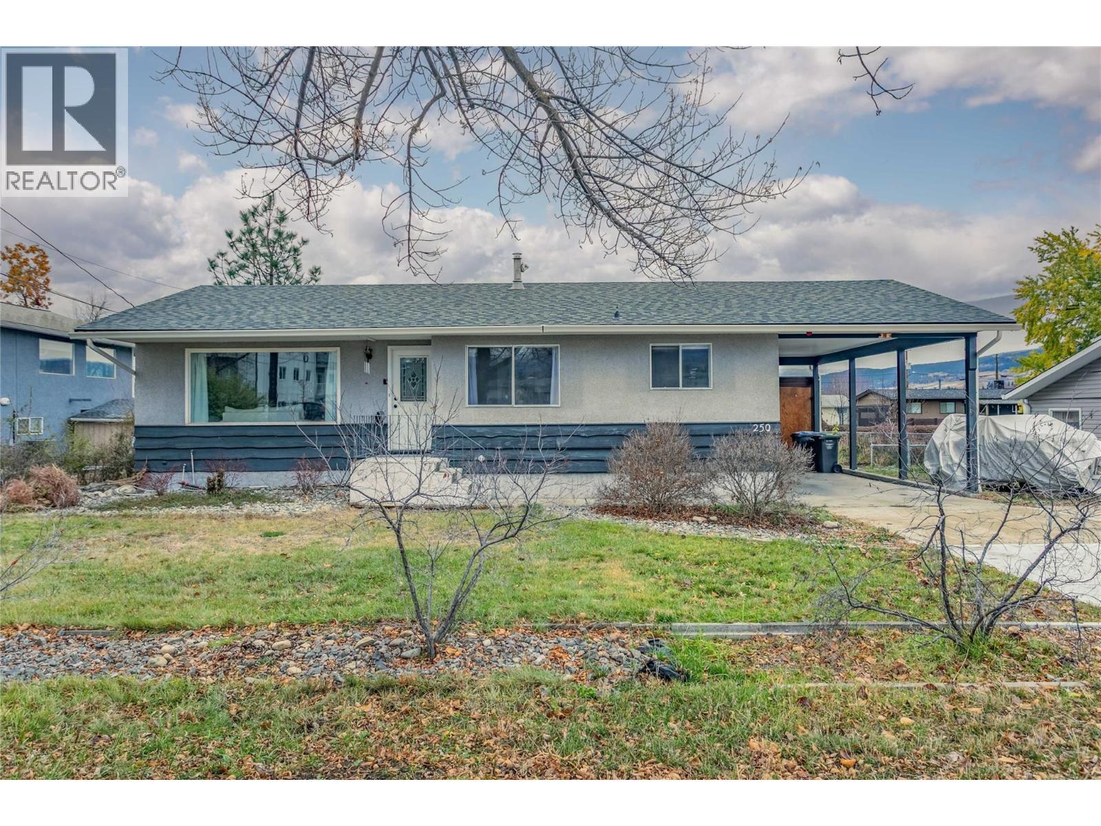 Welcome to 250 Husch Road - 250 Husch Road, Kelowna, BC - Outdoor