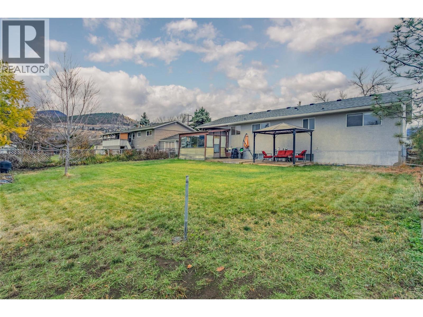 250 Husch Road, Kelowna, BC - Outdoor