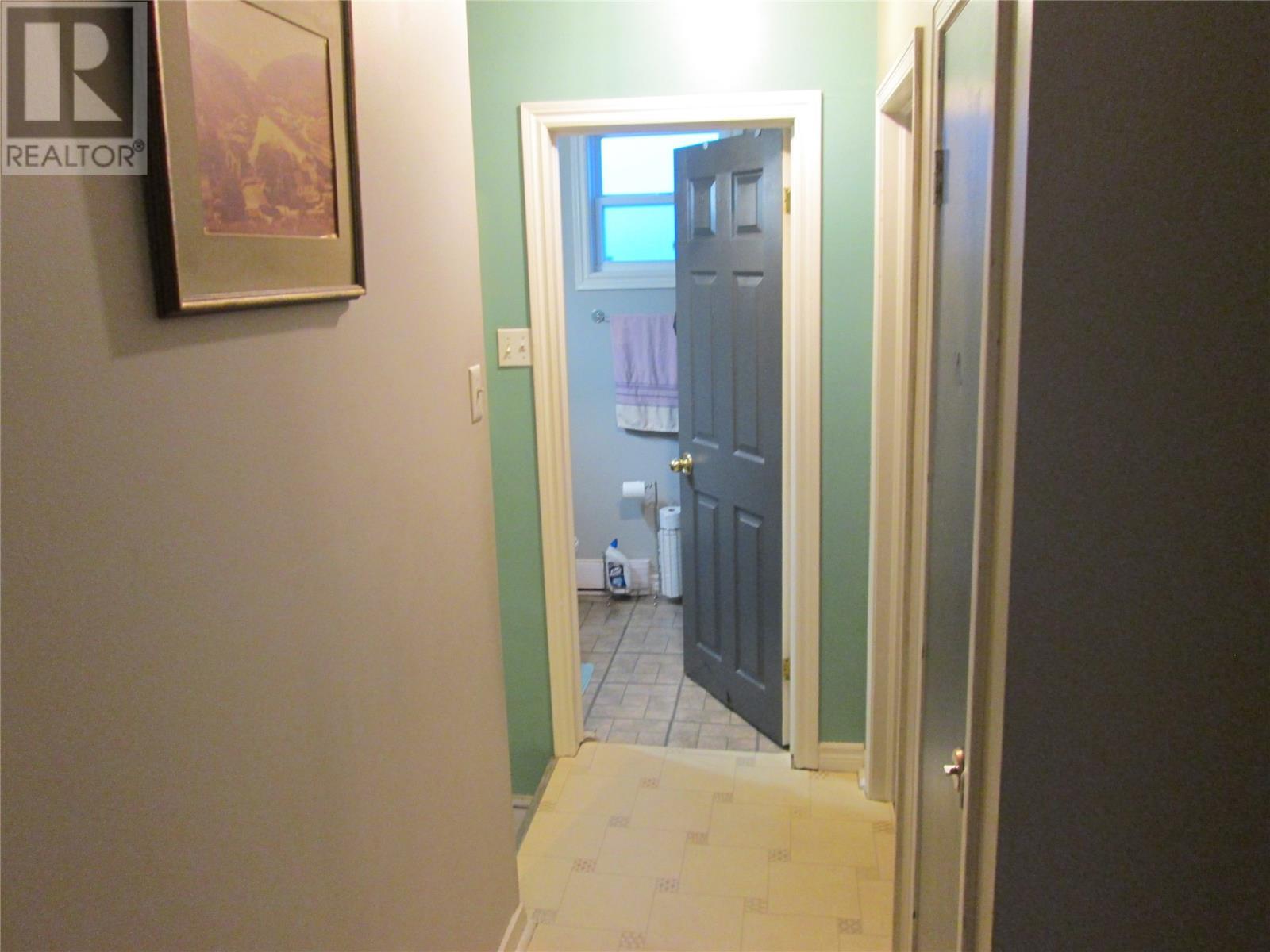 7-9 Forest Road, Bishop'S Falls, NL - Indoor