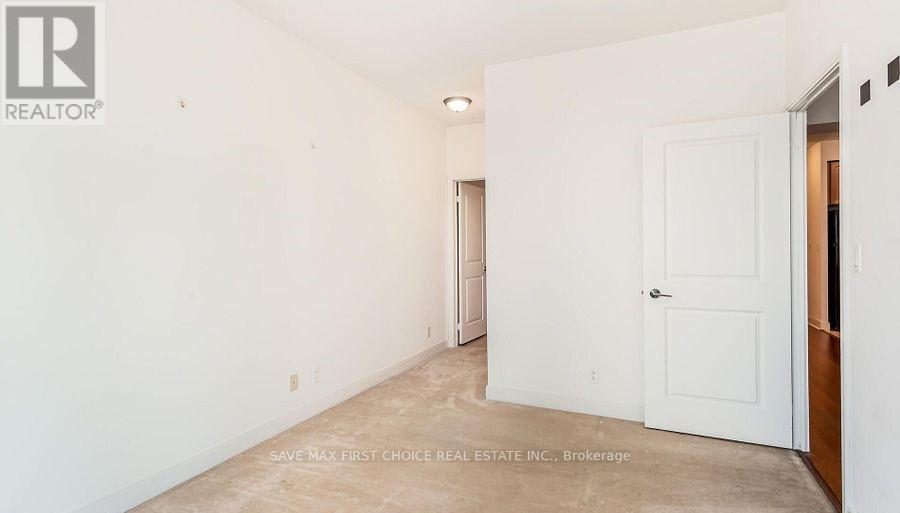 2807 - 80 Absolute Avenue W, Mississauga, ON - Indoor Photo Showing Other Room