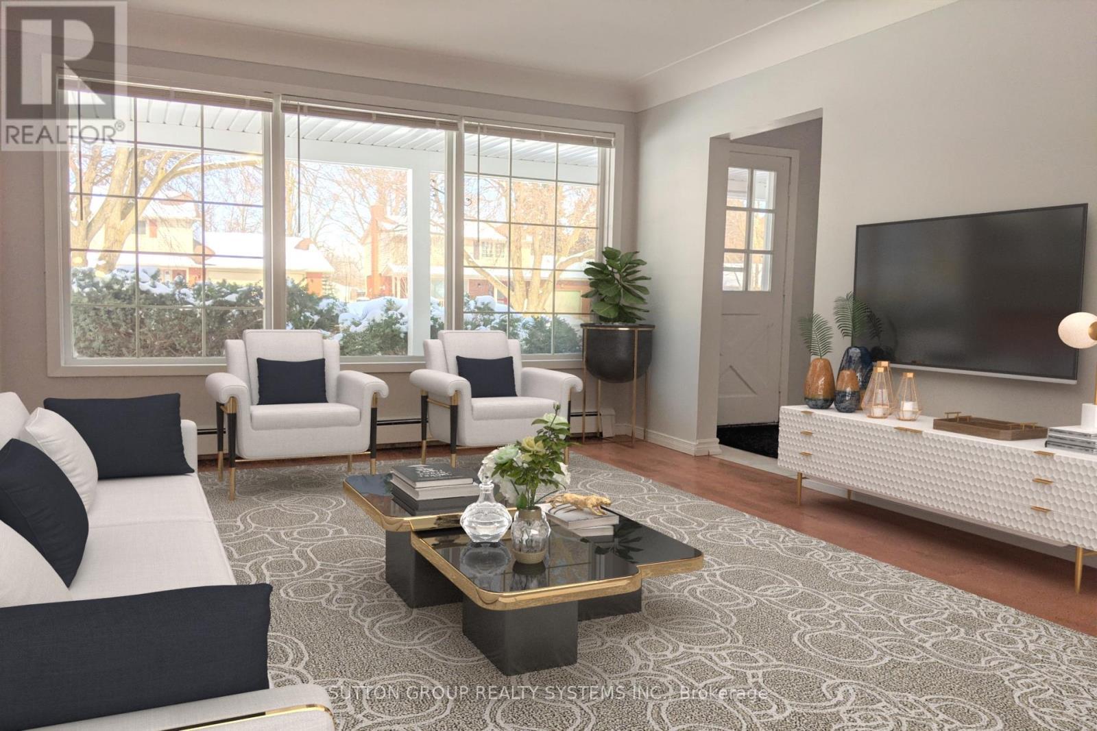 334 Dale Crescent, Waterloo, ON - Indoor Photo Showing Living Room