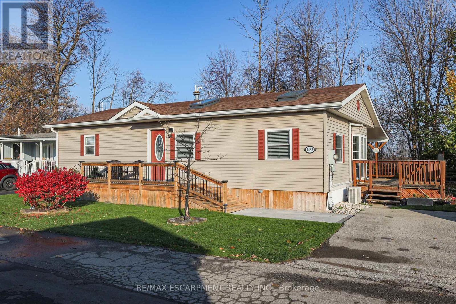 4453 Timothy Lane, Lincoln, ON - Outdoor With Deck Patio Veranda