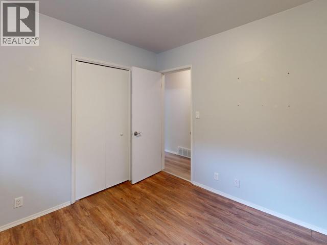 2440 Jenkinson Road, Powell River, BC - Indoor Photo Showing Other Room