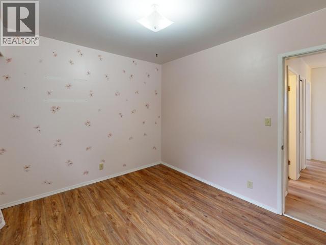 2440 Jenkinson Road, Powell River, BC - Indoor Photo Showing Other Room