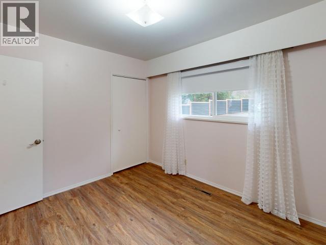 2440 Jenkinson Road, Powell River, BC - Indoor Photo Showing Other Room