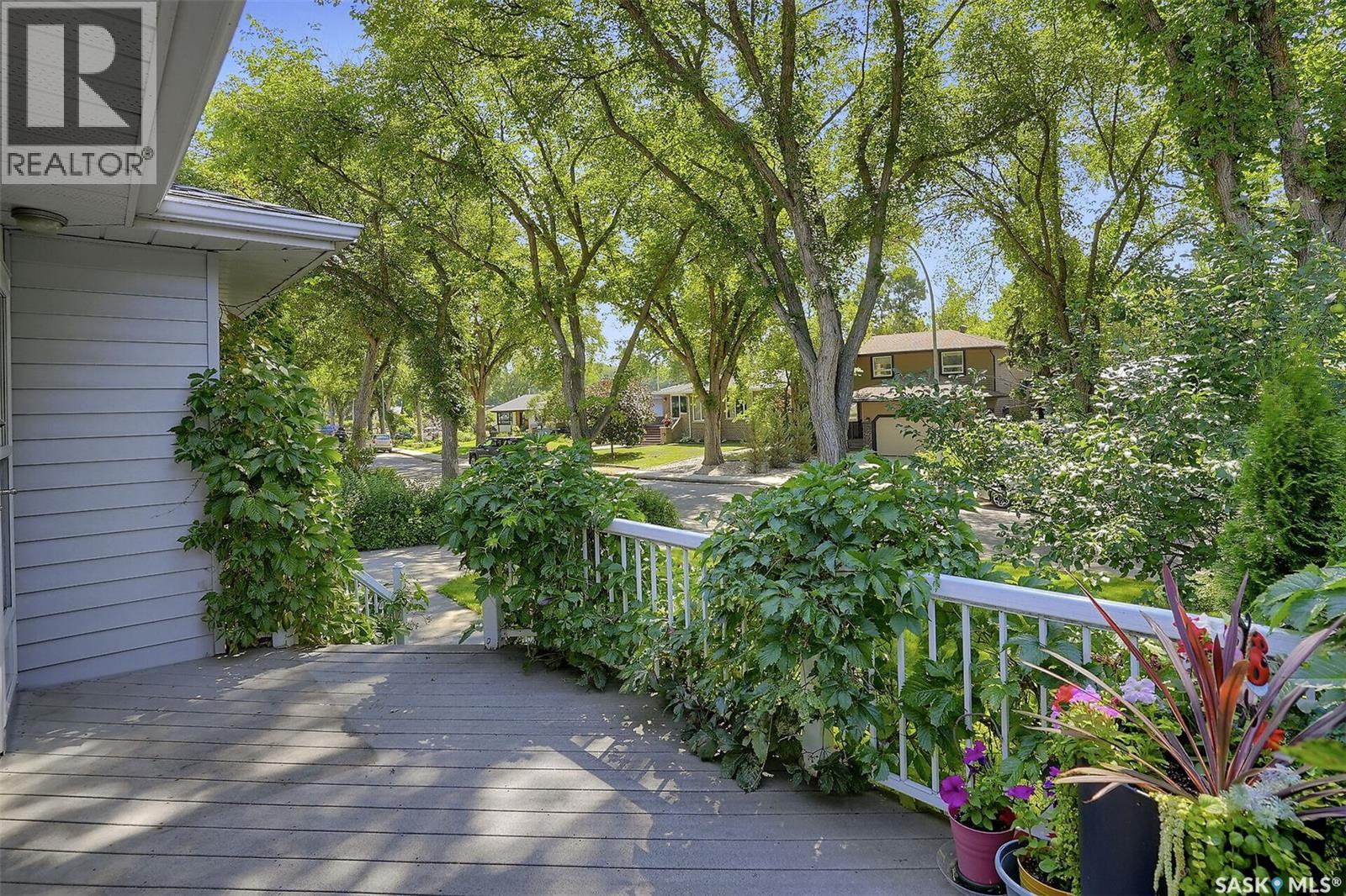 2826 23Rd Avenue, Regina, SK - Outdoor