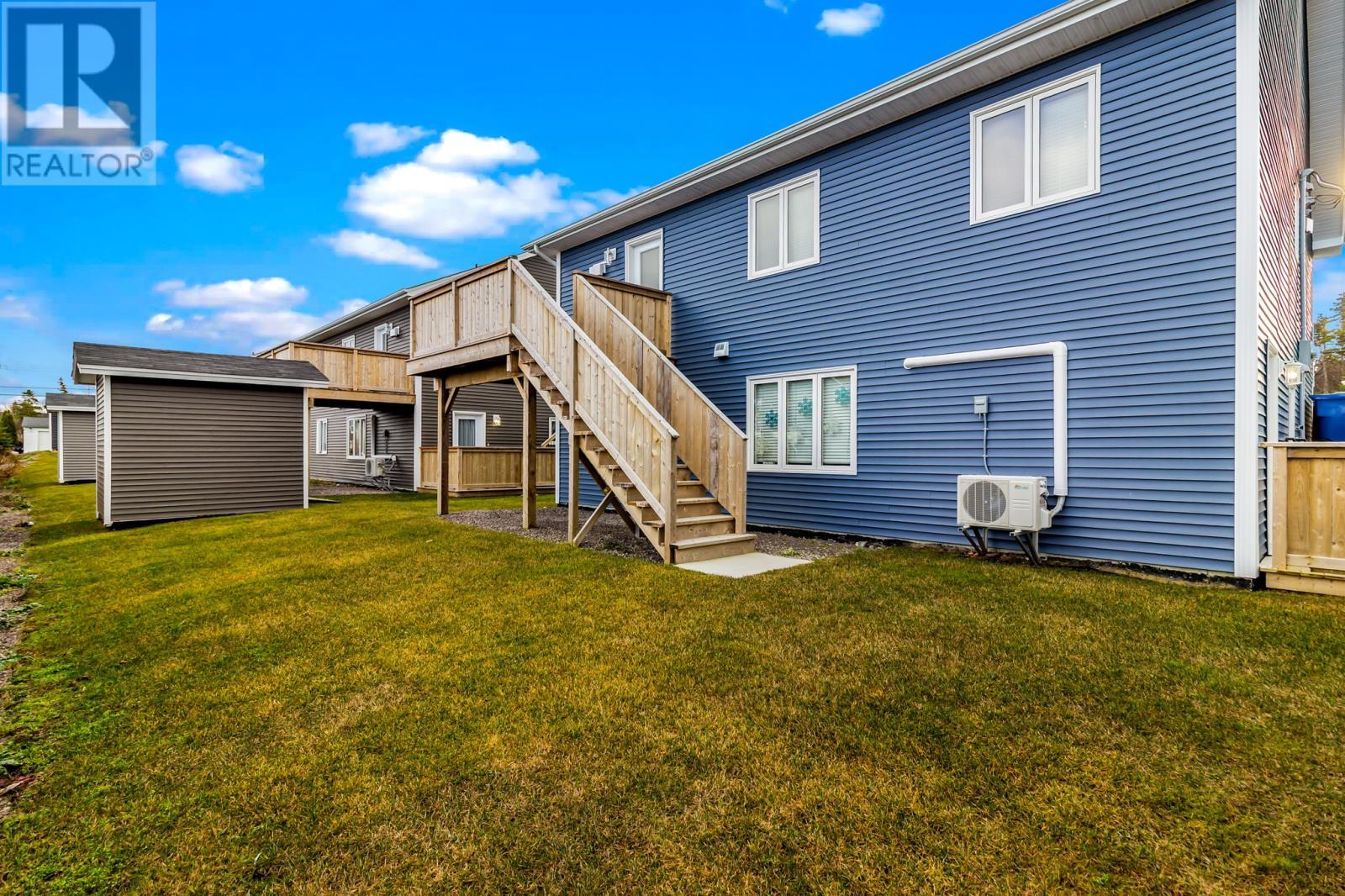 8 Burry Port Street, St. John'S, NL - Outdoor
