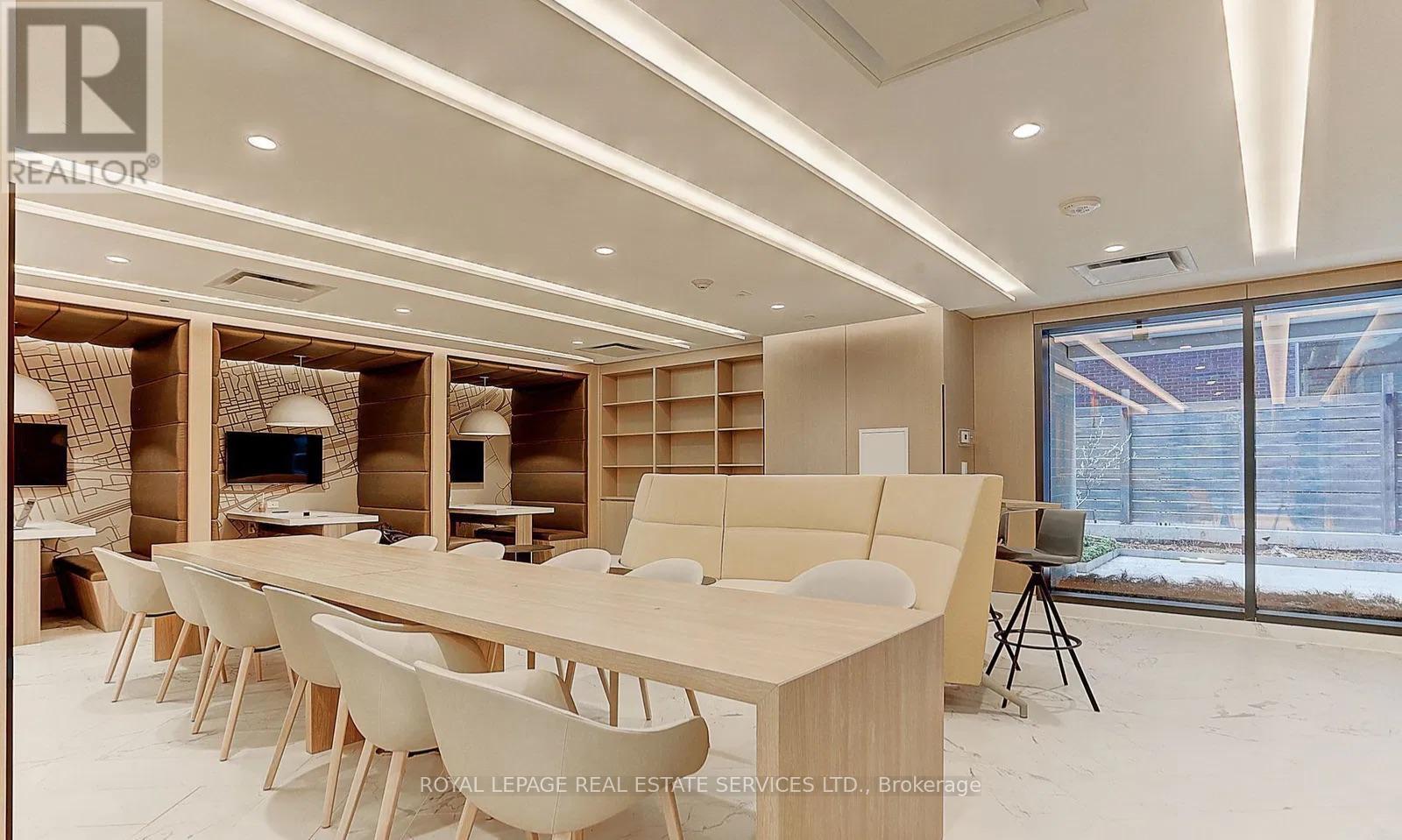 4606 - 38 Widmer Street, Toronto, ON - Indoor