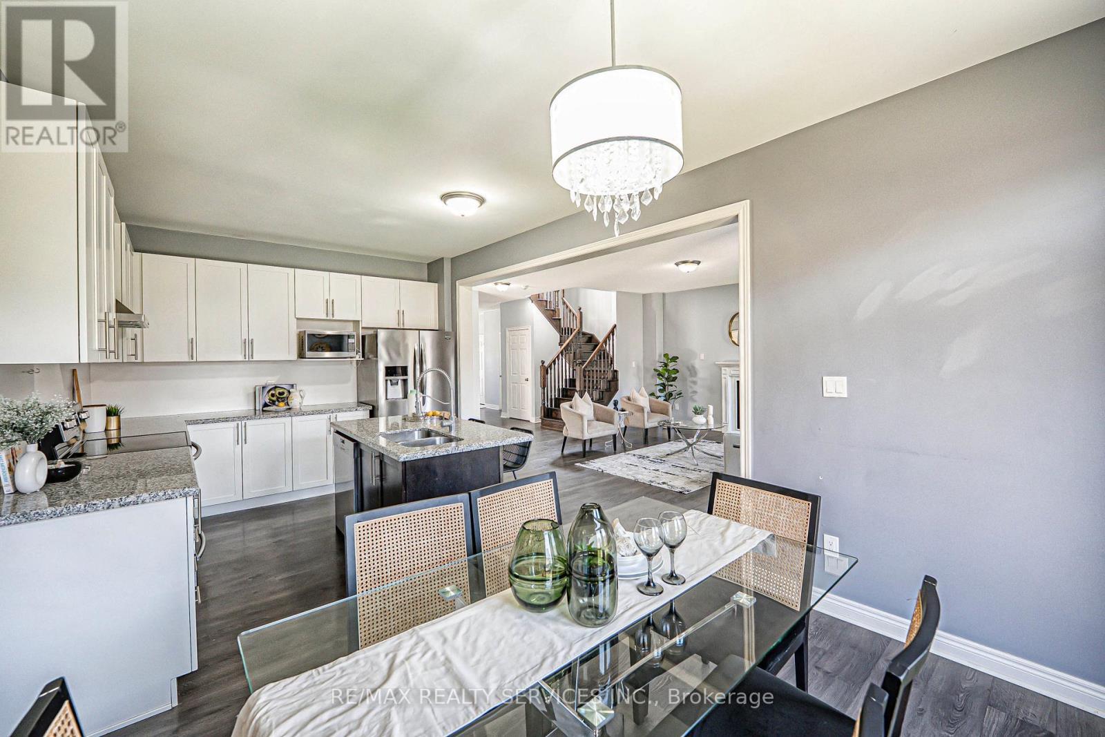 10 Mccabe Lane, New Tecumseth, ON - Indoor