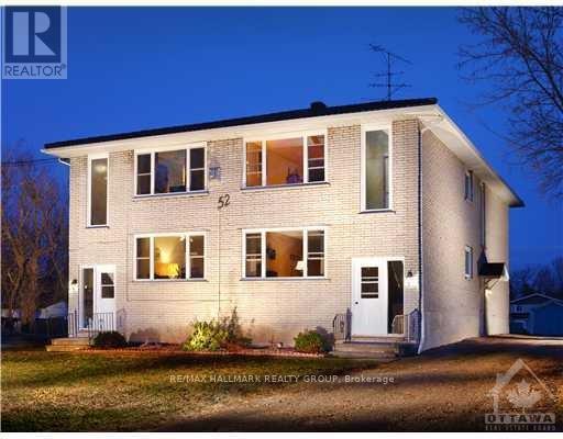 52 Halton Street, Perth, ON