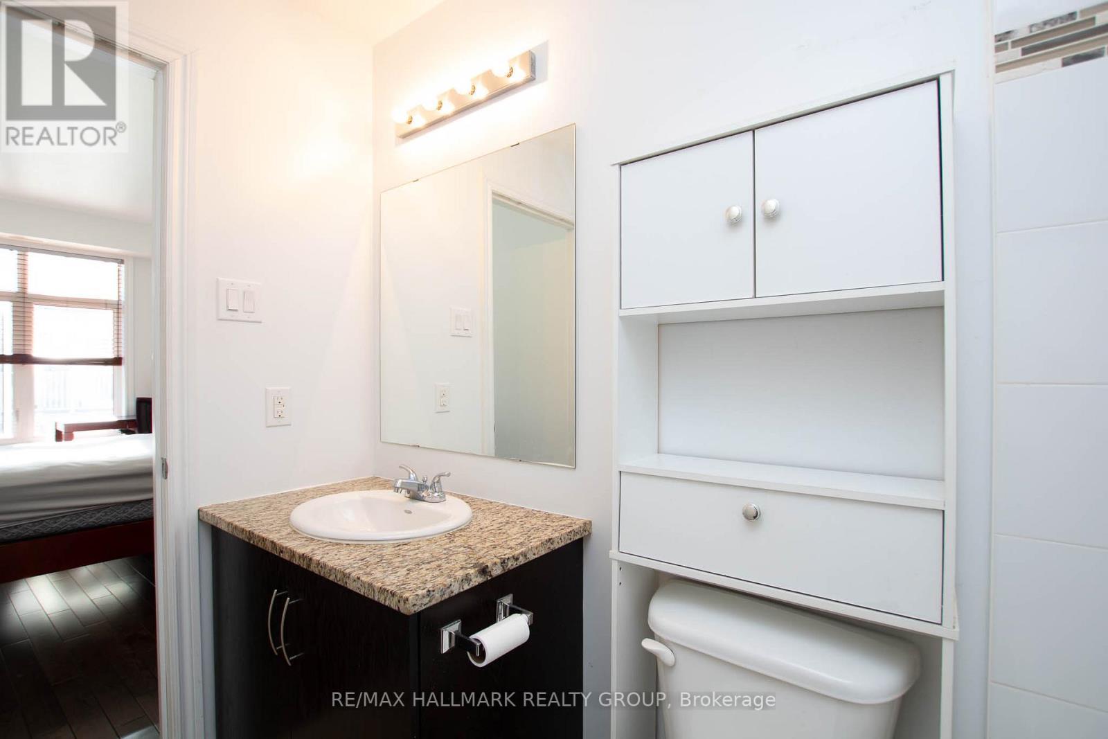 H - 314 Everest Private, Ottawa, ON - Indoor Photo Showing Bathroom