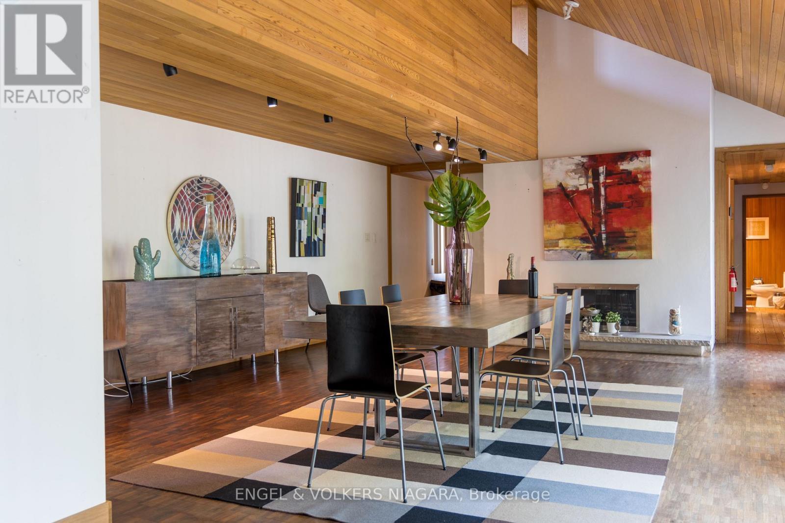 89 Byron Street, Niagara-On-The-Lake (Town), ON - Indoor Photo Showing Dining Room