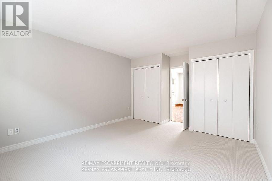 2340 King Street E, Hamilton, ON