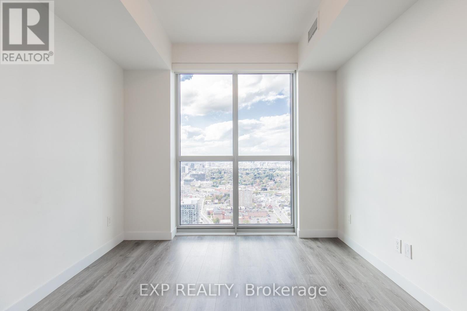 3908 - 60 Frederick Street, Kitchener, ON - Indoor Photo Showing Other Room