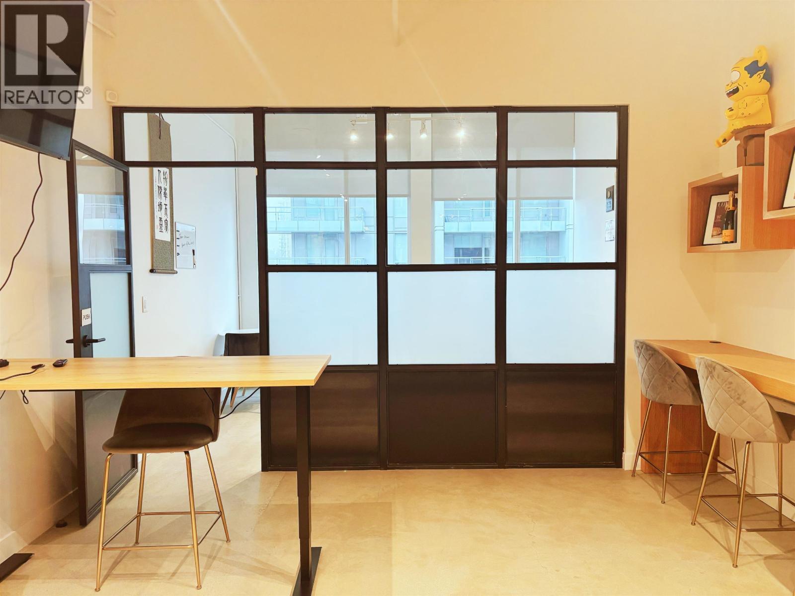 631 6378 Silver Avenue, Burnaby, BC