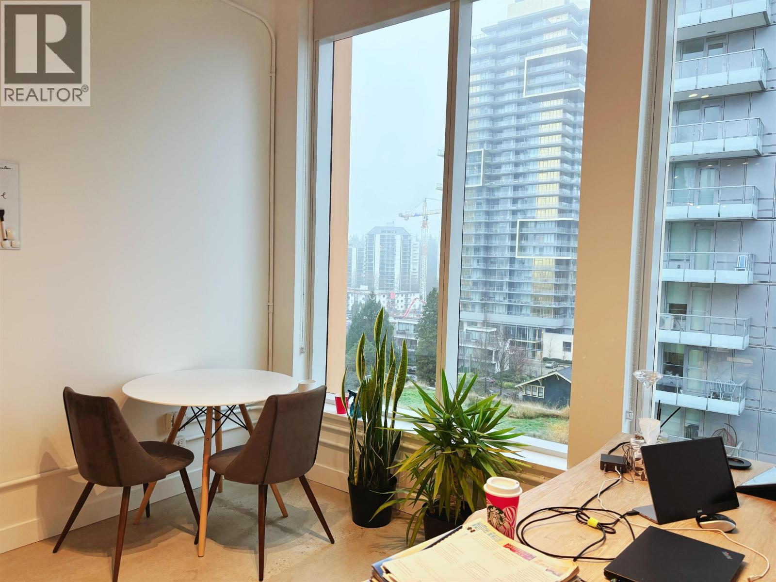 631 6378 Silver Avenue, Burnaby, BC